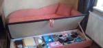 Predám rozťahovací gauč s perinákom – fotka 2